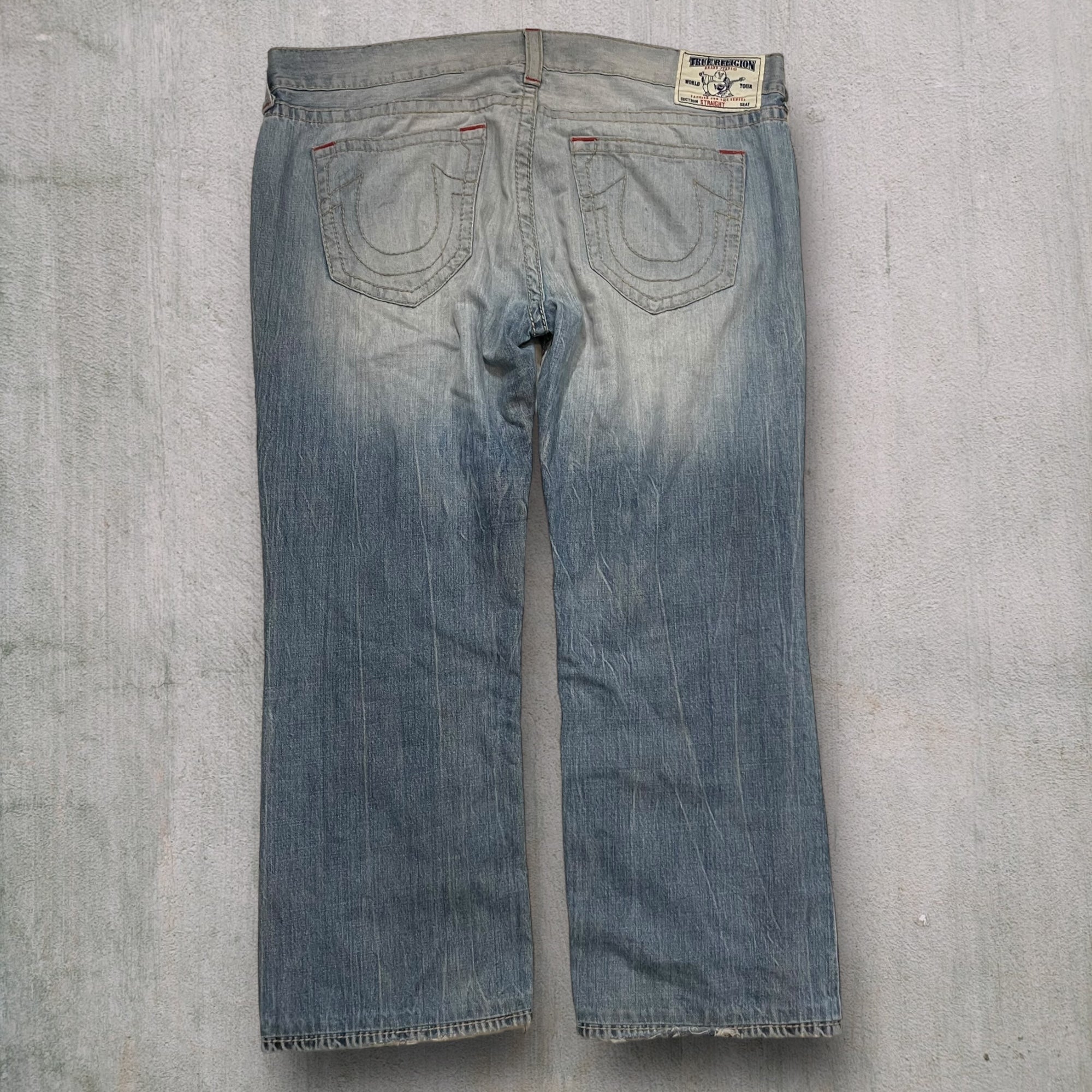 True Religion Straight Jeans (42W) 711