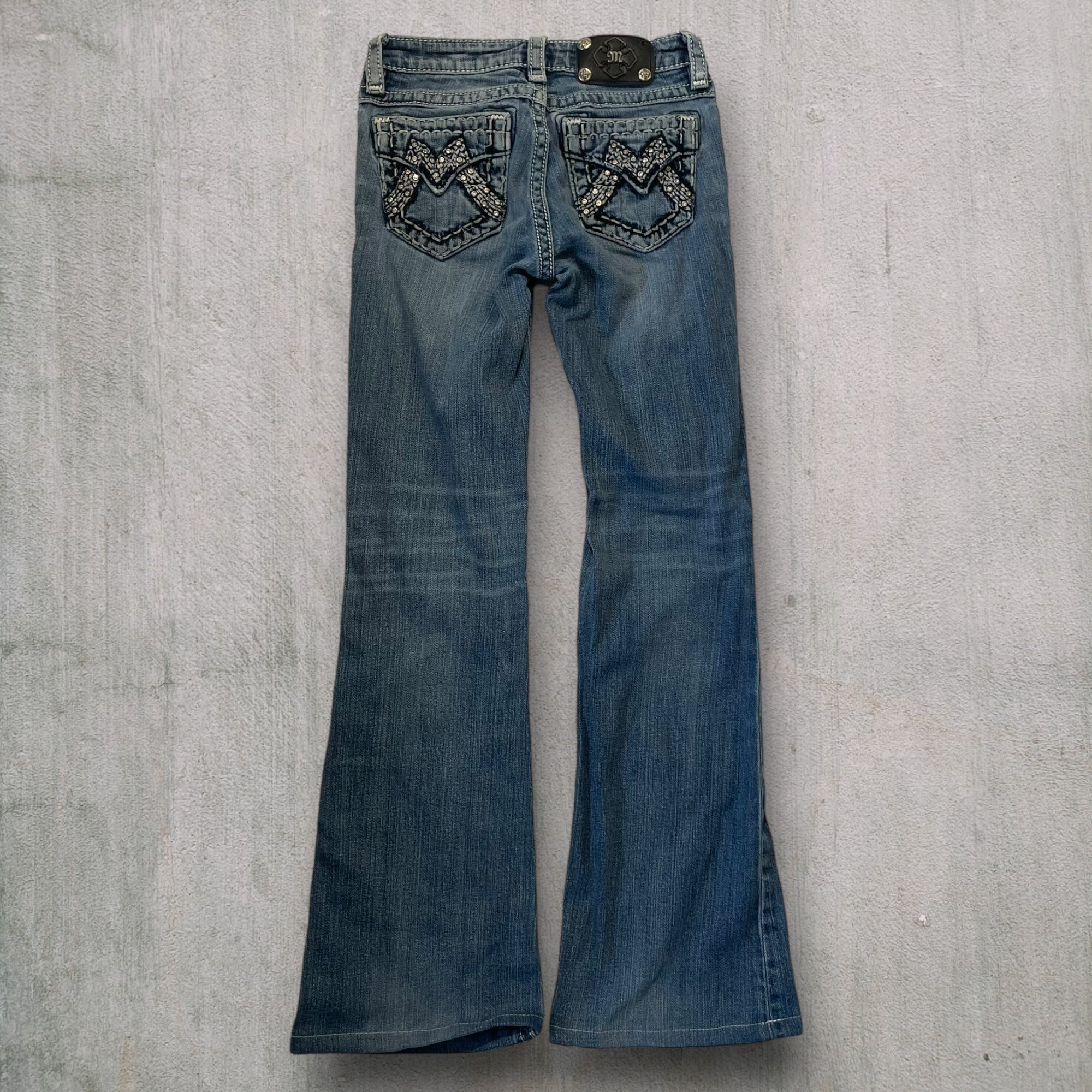 Miss Me Boot Jeans (22W) M531