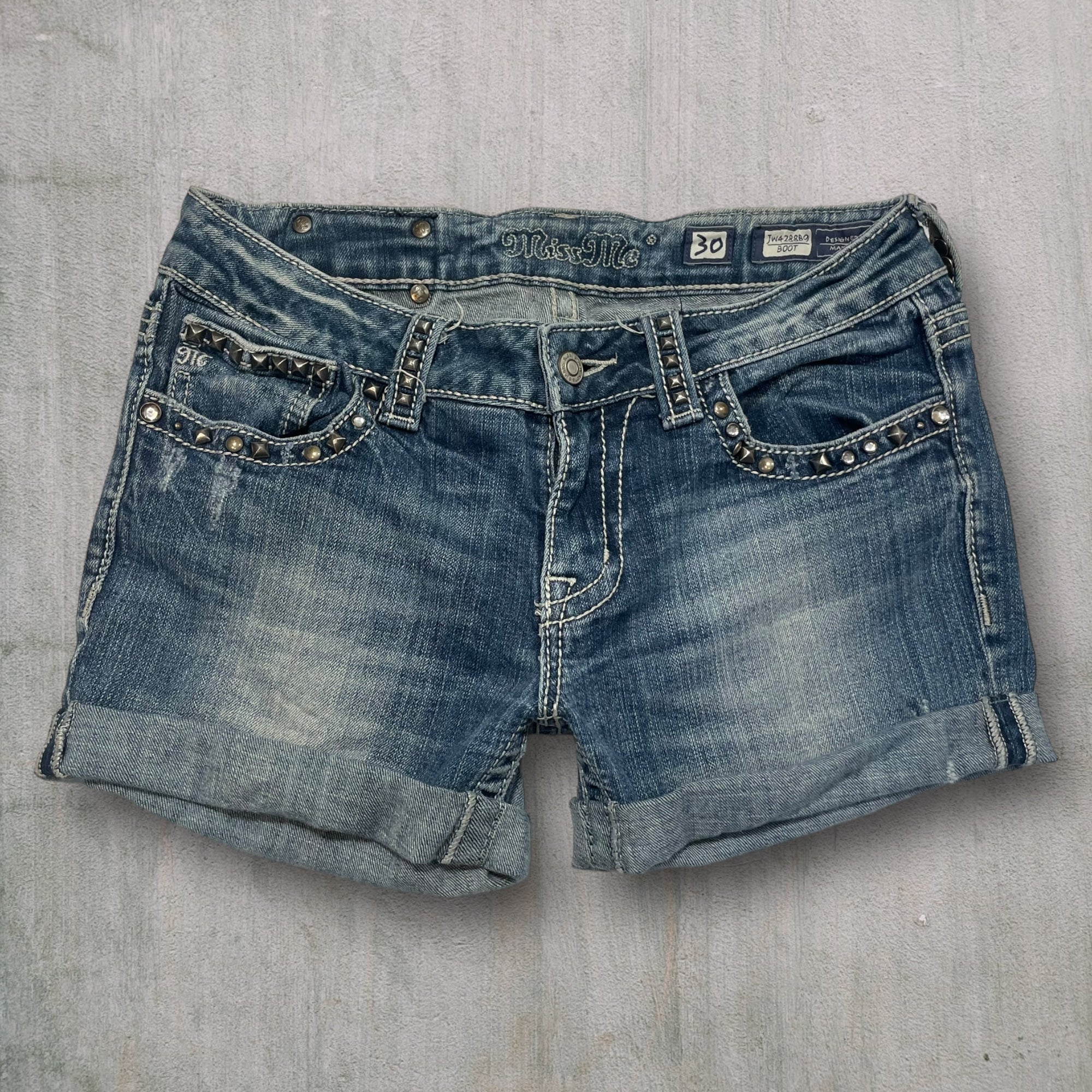 Miss Me Reworked Shorts (30W) M570